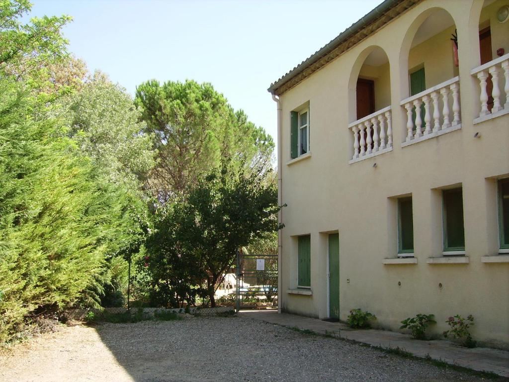 Auberge Du Chateau Margon  Exterior photo