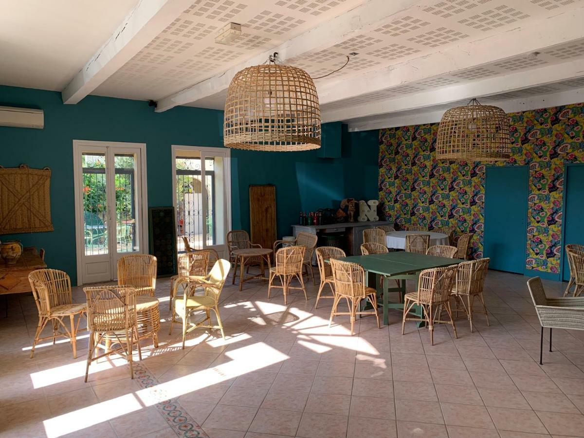 Auberge Du Chateau Margon  Exterior photo
